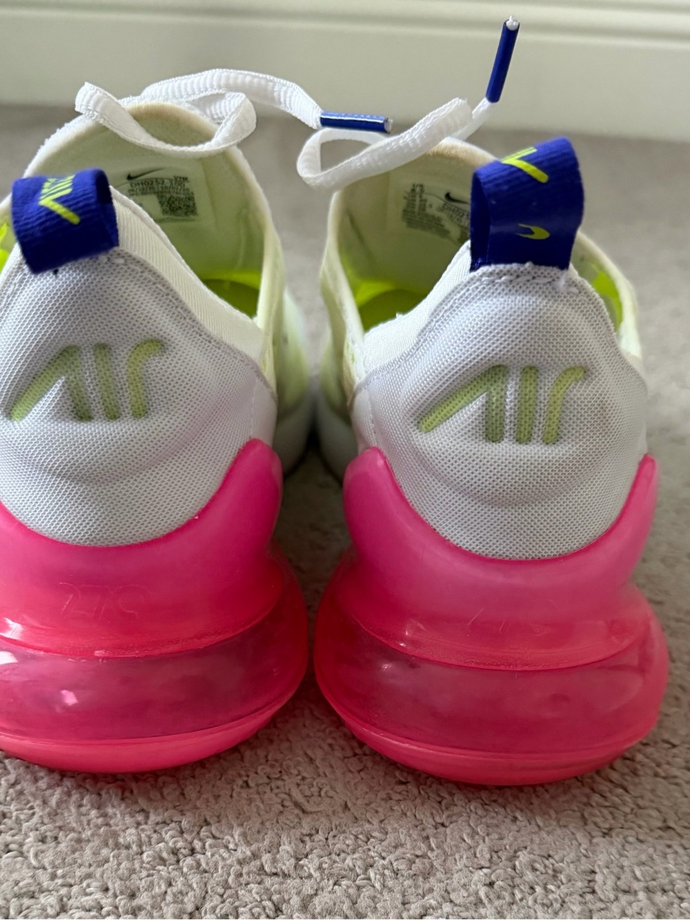 Nike Women’s Air Max 270 Size 8.5 - Picture 4 of 5